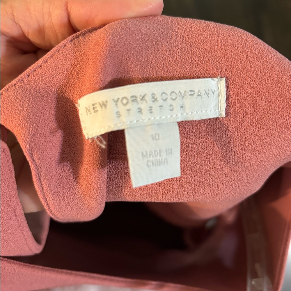 Mauve/pink dress only worn once. Size 10 from New York and Company
